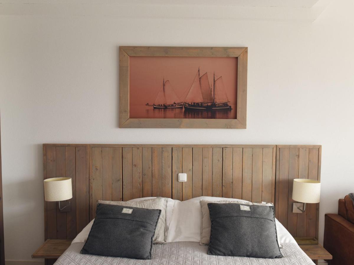 Modern Suites Near Beach Каллантсог Экстерьер фото
