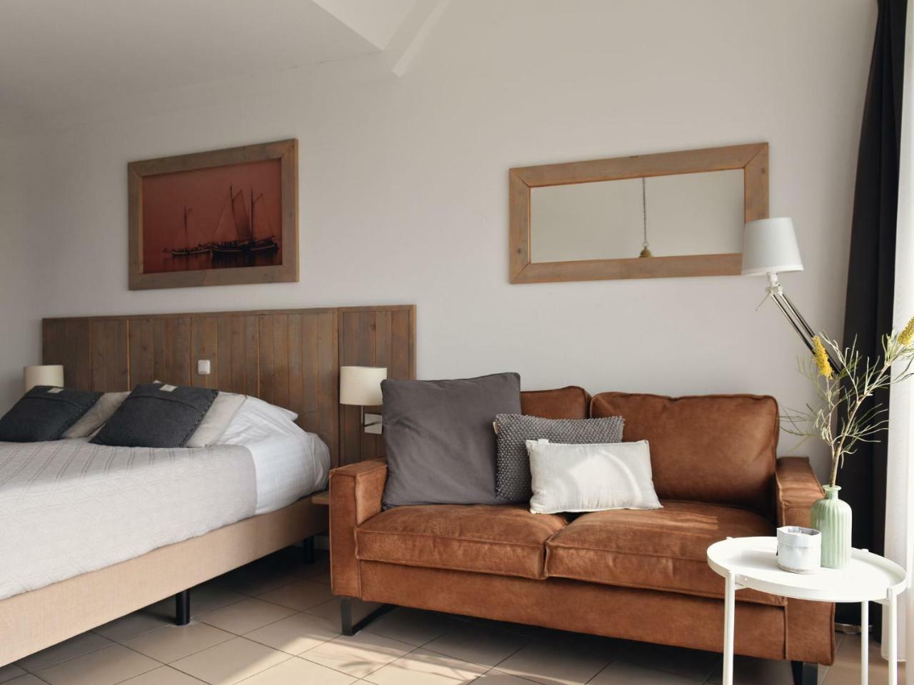 Modern Suites Near Beach Каллантсог Экстерьер фото
